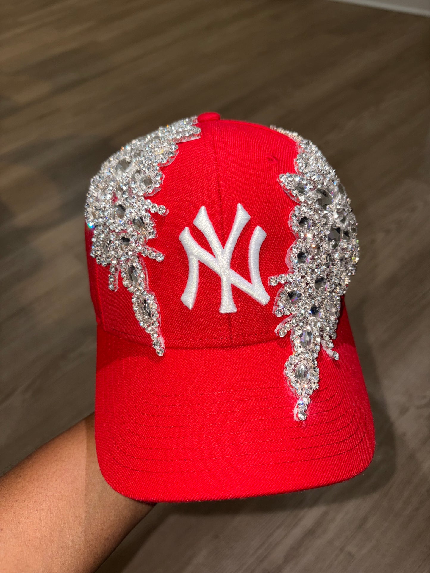 Custom “𝐿𝓊𝓍𝑒” 𝔹𝕒𝕤𝕖𝕓𝕒𝕝𝕝 ℂ𝕒𝕡𝕤